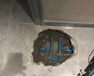 武陵阳台漏水维修公司分享下暖气管道漏水的原因有哪些